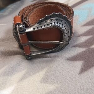 VTG Avignon Leather Belt -
